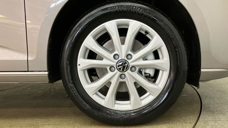 Volkswagen Caddy Cargo C20 Diesel 2.0 TDI 122PS Commerce Pro Van DSG [Tech Pack]